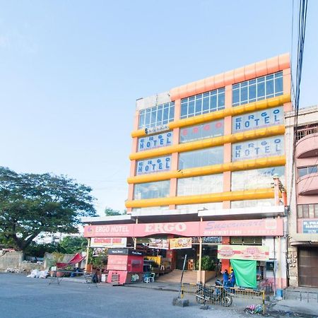 Reddoorz Plus Near Vigan City Commercial Center Eksteriør billede