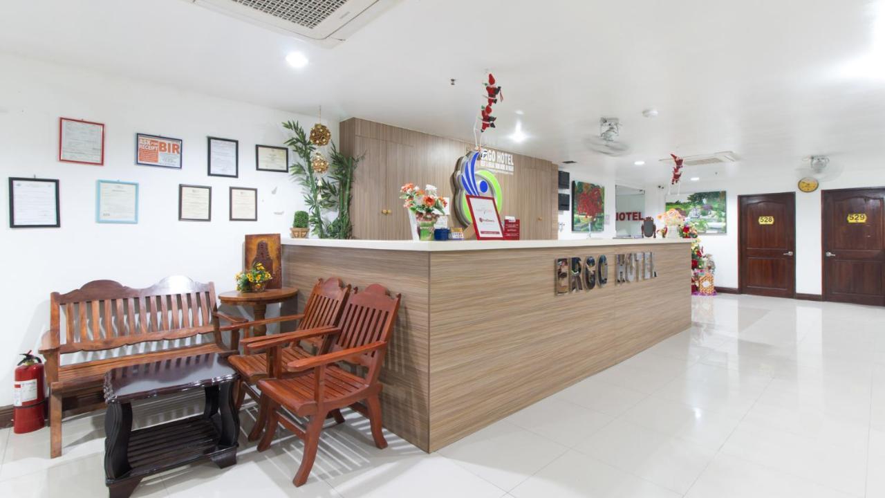 Reddoorz Plus Near Vigan City Commercial Center Eksteriør billede