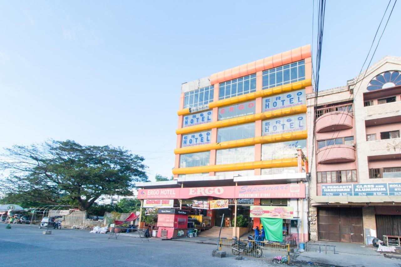 Reddoorz Plus Near Vigan City Commercial Center Eksteriør billede