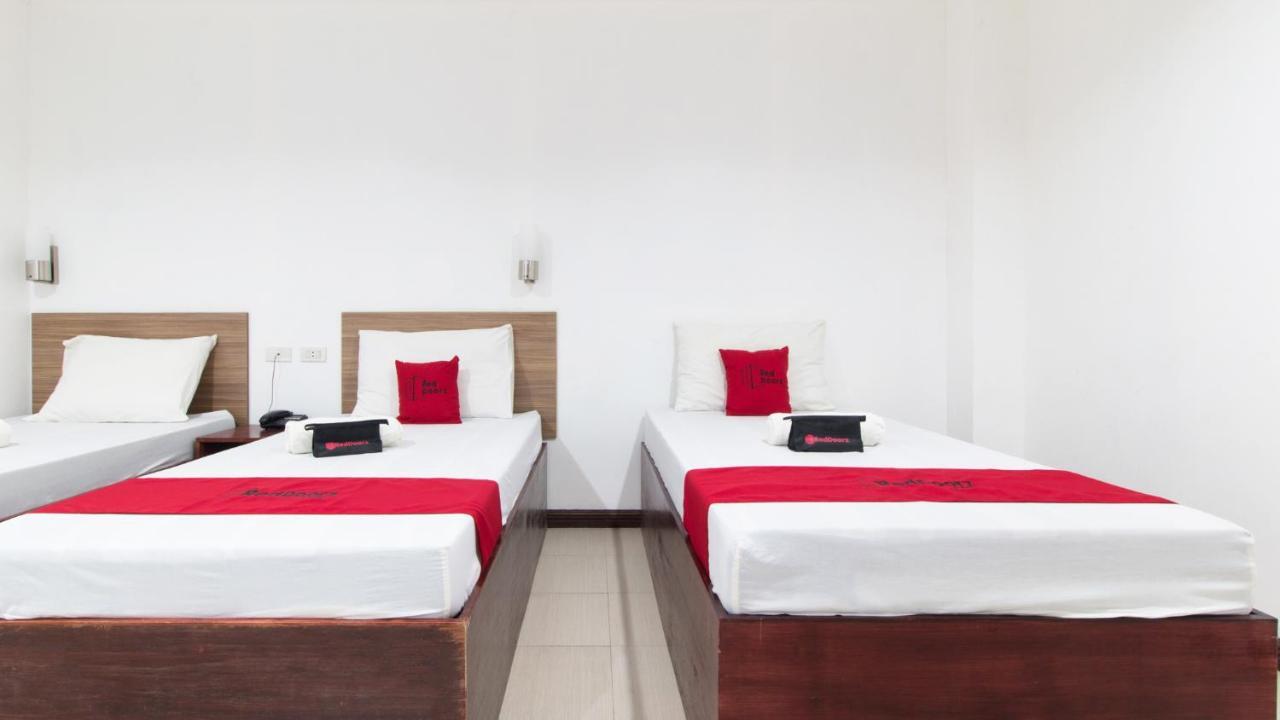Reddoorz Plus Near Vigan City Commercial Center Eksteriør billede
