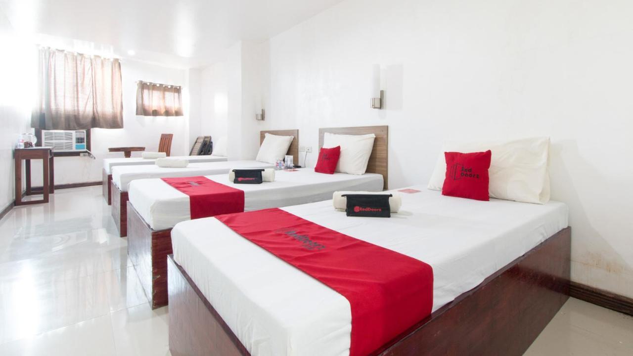 Reddoorz Plus Near Vigan City Commercial Center Eksteriør billede