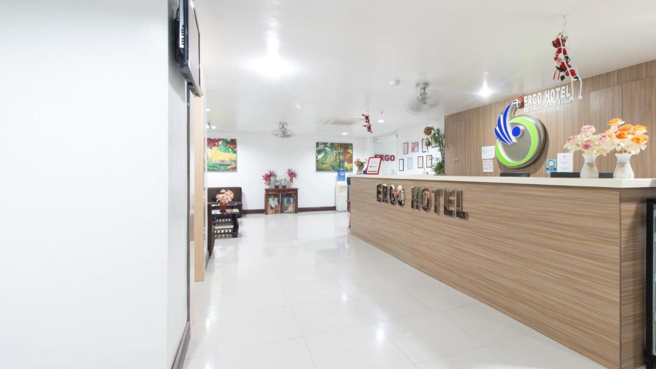 Reddoorz Plus Near Vigan City Commercial Center Eksteriør billede